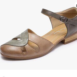 New! Mona Flying Leather Closed Toe Sandals | EU 41